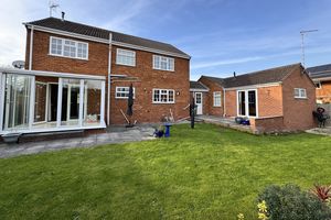 Photo 30- click for photo gallery